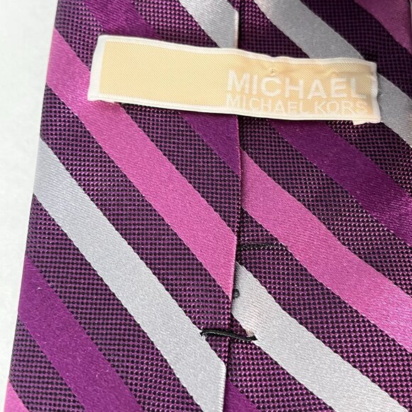 Michael Kors Men’s Silk Necktie Purple Gray Stripe - Picture 5 of 9